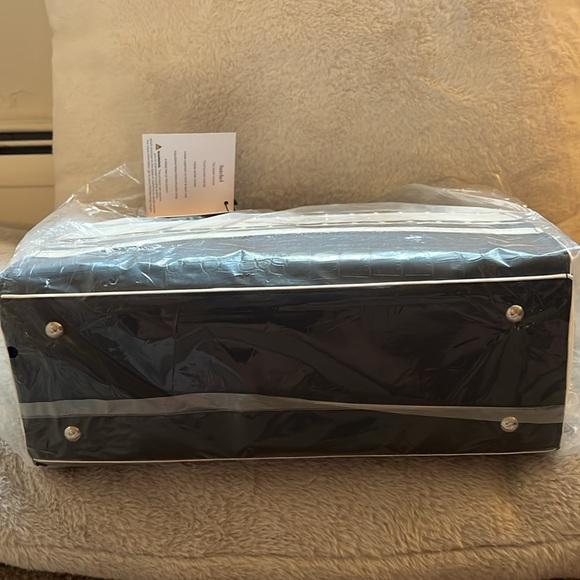 Adrienne Vittadini | Veneto Croco Collection Satchel - Picture 3 of 9